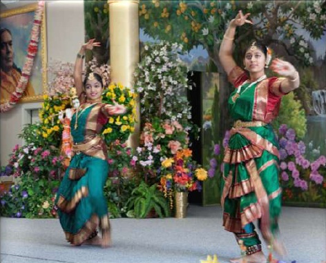 Radhashtmi 2011 at JKP Radha Madhav Dham 4